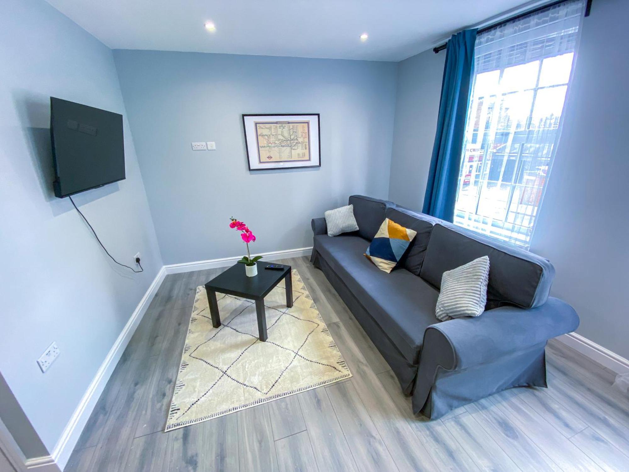 Modern 1-Bedroom Flat, 5 Guest, London - F2 Exterior foto